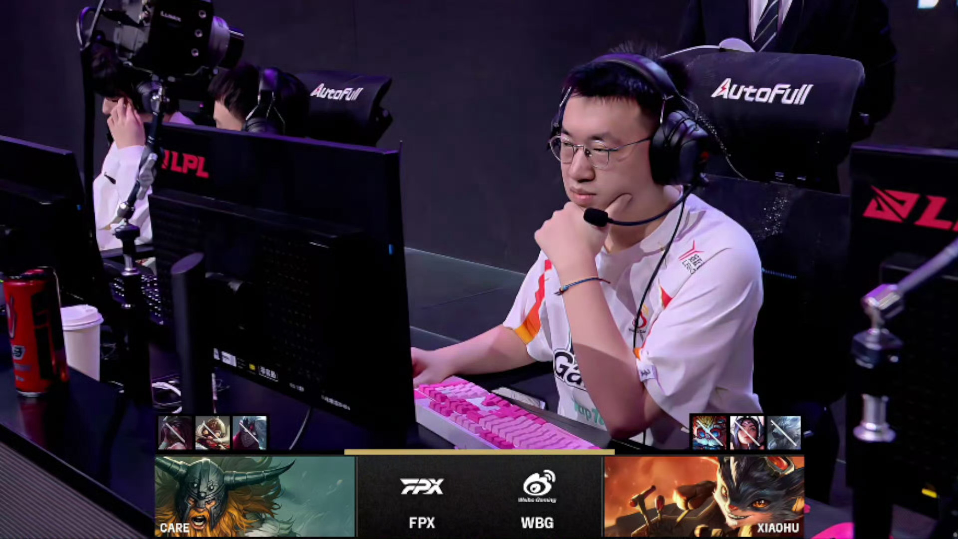 FPX碾压EDG，Keria线上压制力十足峡谷大战淘汰赛，成为赛场最大亮点